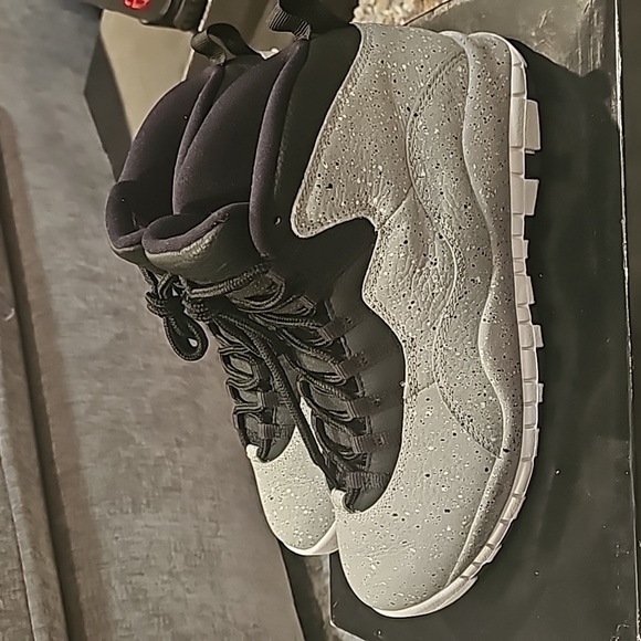 AIR JORDAN 10 RETRO SMOKE GRAY/BLACK/WHITE - Picture 5 of 11